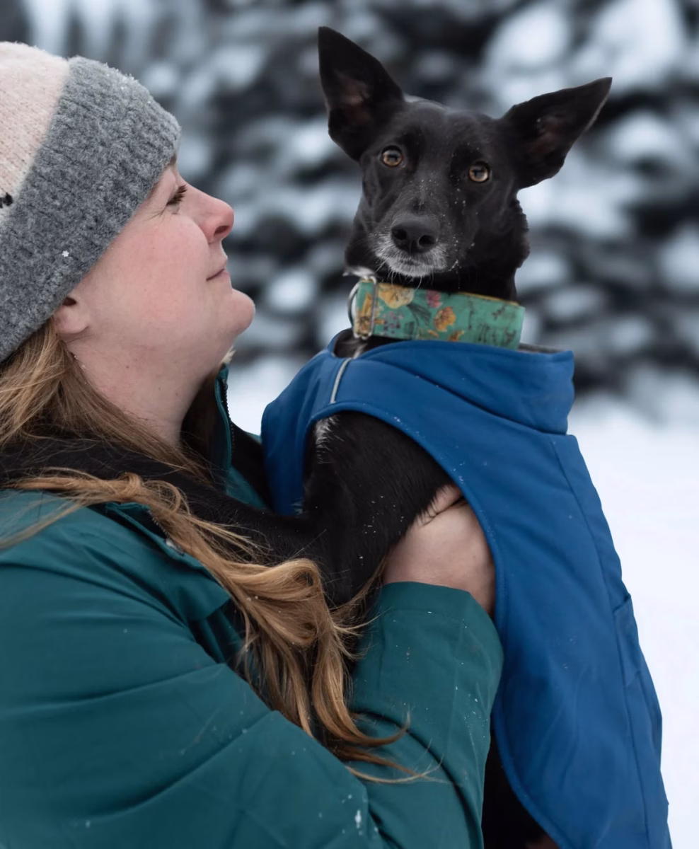 Heated Apparel for Dogs and Dog Owners: Stay Warm During Winter Walks 3 Heated Apparel for Dogs and Dog Owners: Stay Warm During Winter Walks
