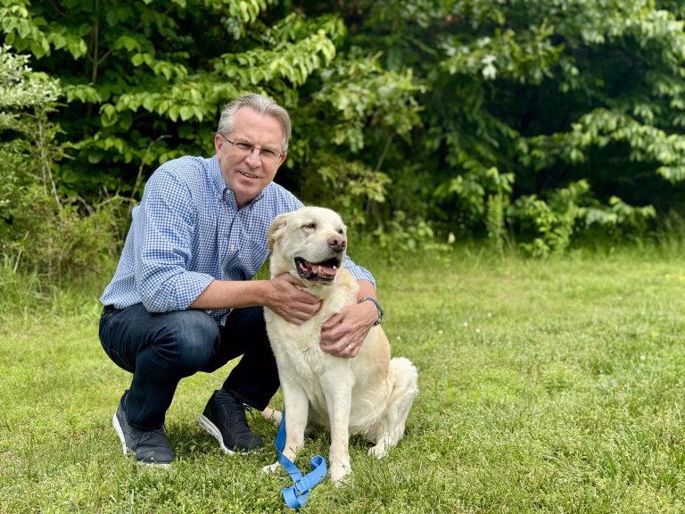 Bark TV's Brendan Canning: "I’ve Had Dogs at Every Major Stage of Life" 42 Bark TV's Brendan Canning: "I’ve Had Dogs at Every Major Stage of Life"