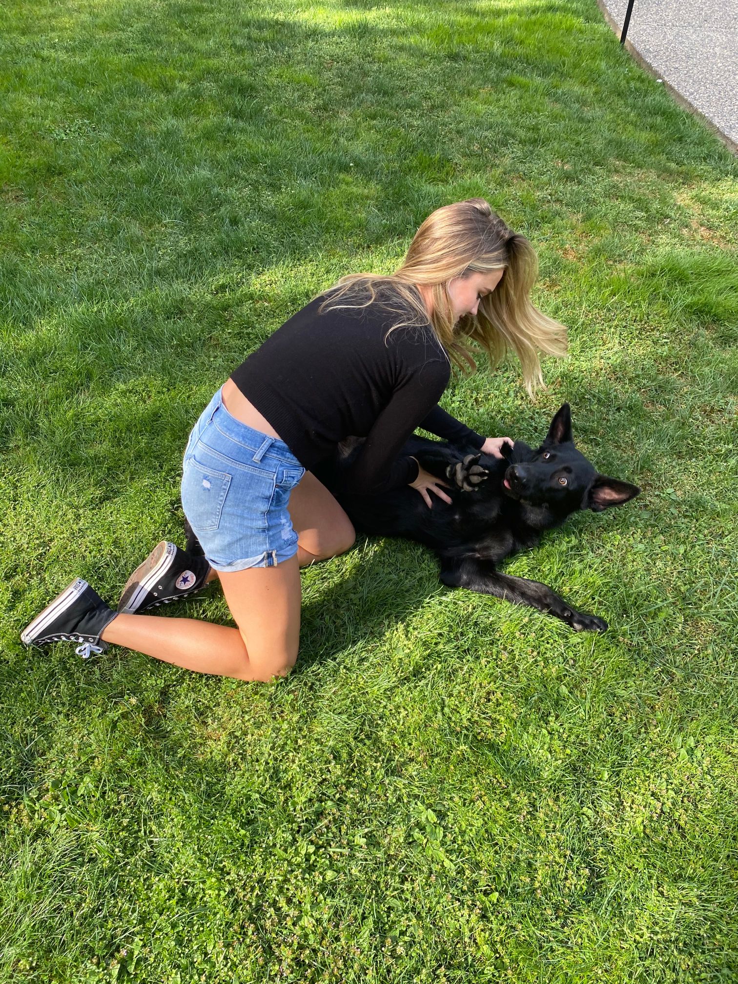 Lizzy Greene 'I've Always Wanted a Dog I Could Really Bond With' 5 Lizzy Greene 'I've Always Wanted a Dog I Could Really Bond With'