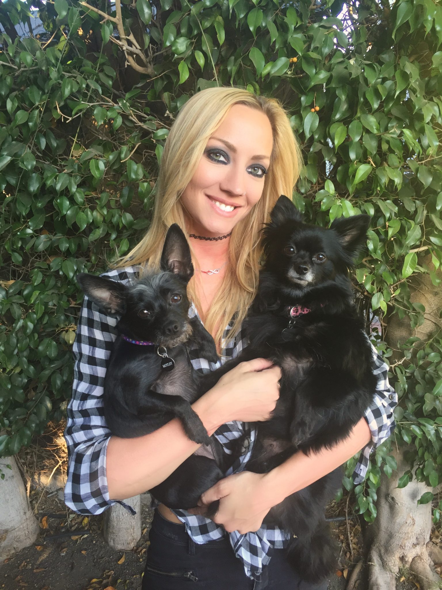 Guitar Star Nita Strauss Introduces Her Dogs & Talks Idols With K9 Magazine 37 Guitar Star Nita Strauss Introduces Her Dogs & Talks Idols With K9 Magazine
